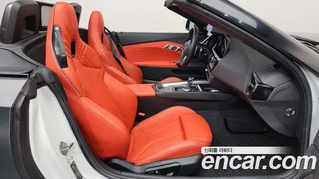 BMW Z4 2019 — Şəkil 10/20