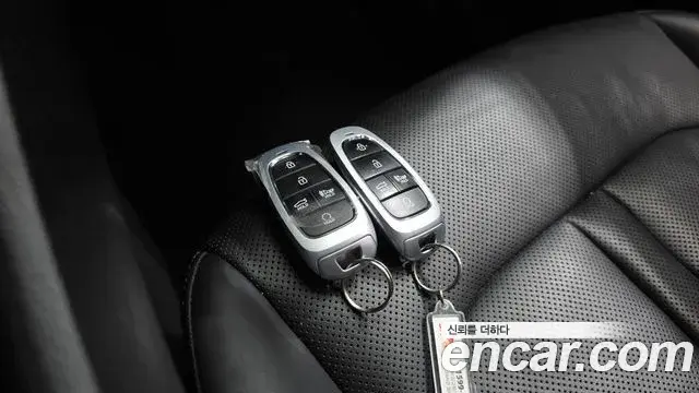 Hyundai Sonata 2022 — Фото 16/20