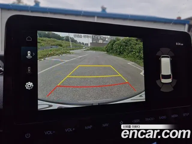 Hyundai Staria 2025 — Фото 17/20