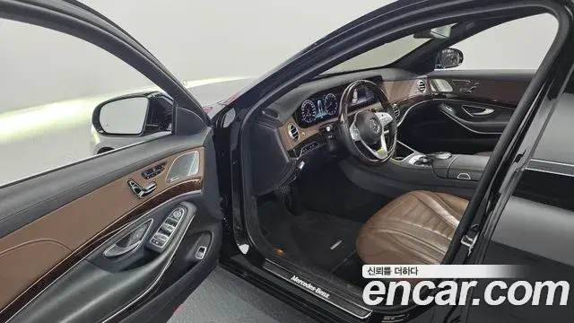 Mercedes-Benz S-Class 2019 — Фото 10/20