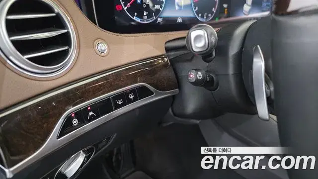 Mercedes-Benz S-Class 2019 — Фото 19/20