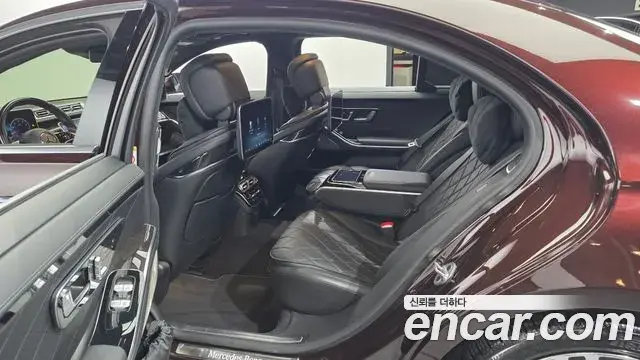Mercedes-Benz S-Class 2021 — Фото 11/20