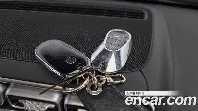 Mercedes-Benz S-Class 2021 — Фото 17/20