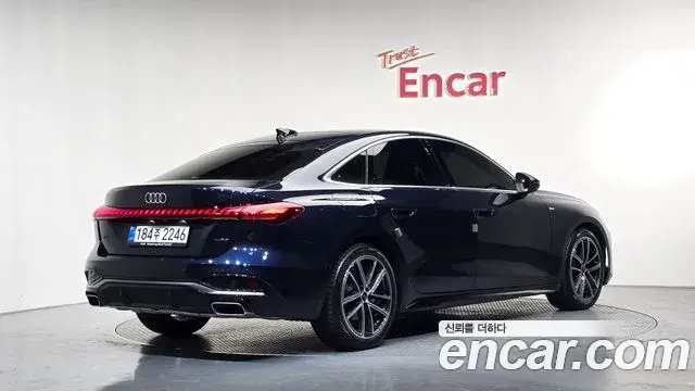 Audi A5 2025 — Фото 2/20