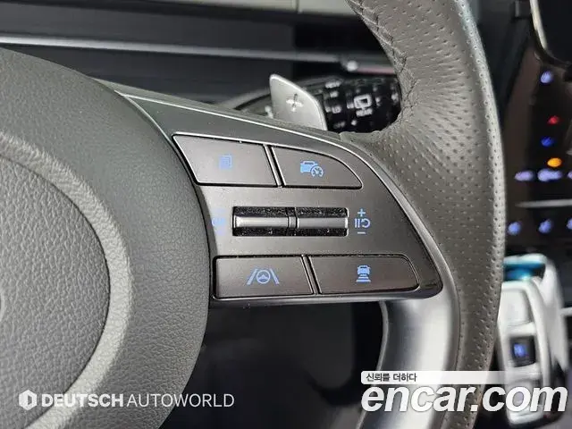 Hyundai Staria 2023 — Фото 18/20