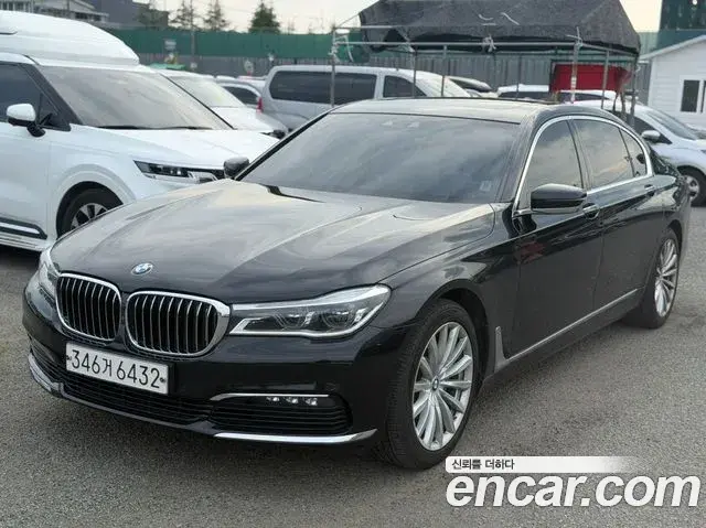 BMW 7 Series 2018 — Фото 20/20