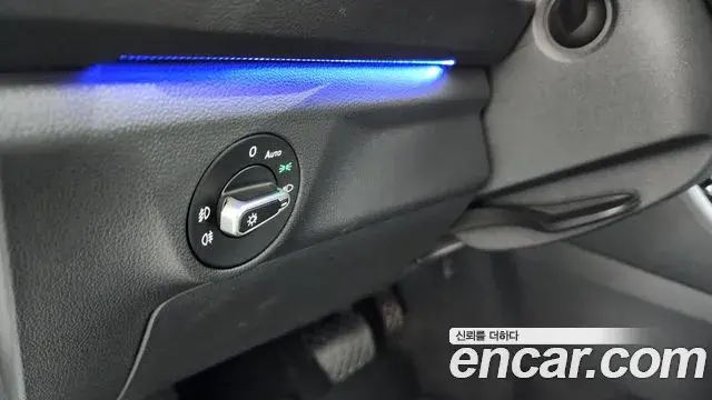 Volkswagen Jetta 2021 — Şəkil 14/35