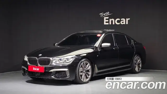 BMW 7 Series 2018 — Фото 1/20