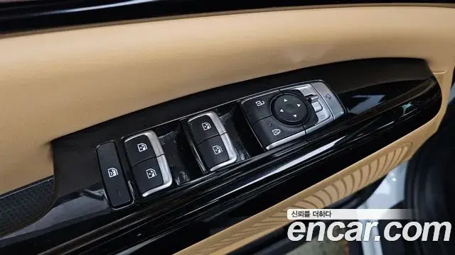 Kia Carnival 2021 — Фото 13/20