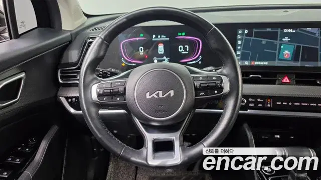Kia Sportage 2024 — Фото 13/20