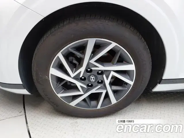 Hyundai Grandeur 2023 — Фото 5/20
