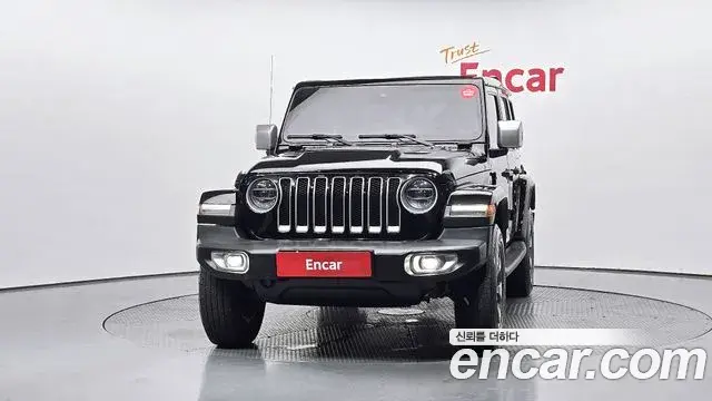 Jeep Wrangler 2022 — Фото 2/20
