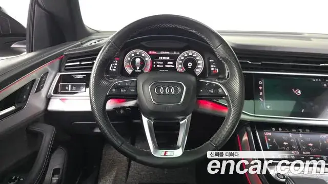 Audi Q7 2022 — Фото 14/20