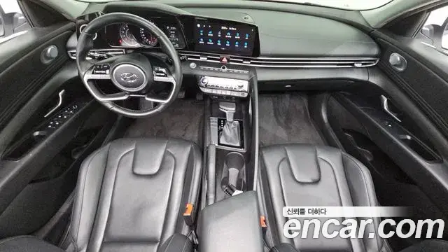 Hyundai Avante 2020 — Фото 7/20