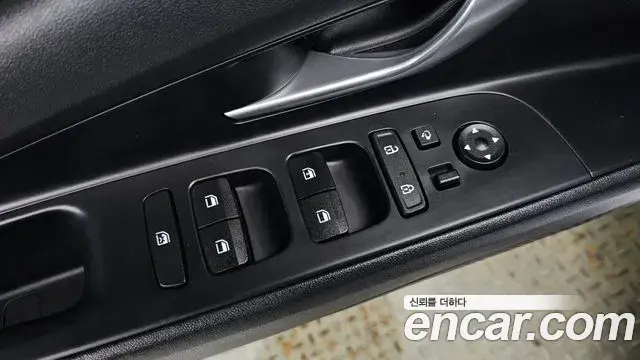 Hyundai Avante 2020 — Фото 13/20