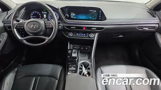 Hyundai Sonata 2022 — Фото 7/20