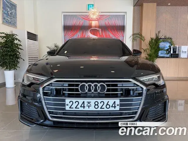 Audi A6 2019 — Фото 2/20