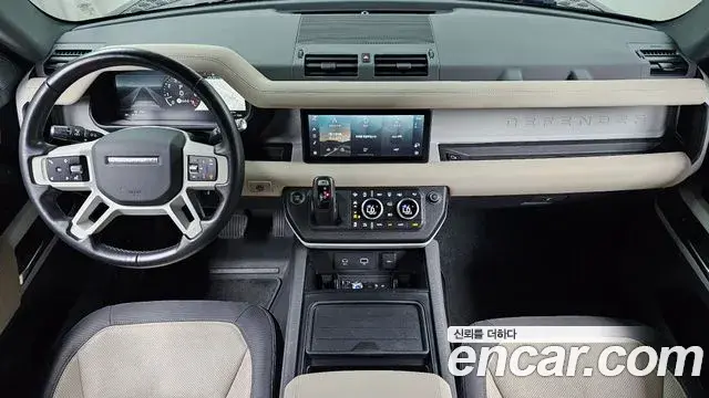 Land Rover Defender 2021 — Фото 7/20