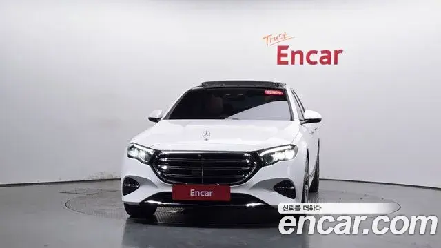 Mercedes-Benz E-Class 2024 — Şəkil 3/20
