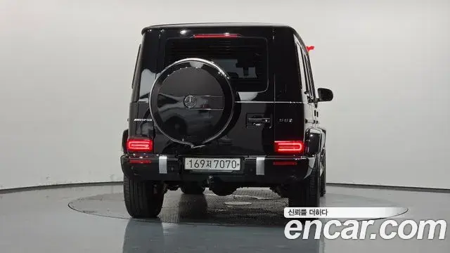 Mercedes-Benz G-Class 2019 — Photo 1/38