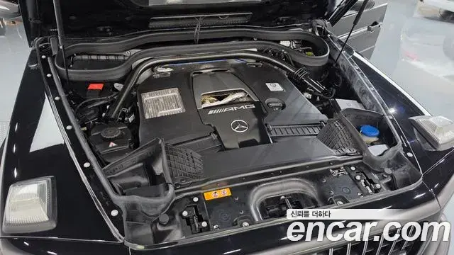 Mercedes-Benz G-Class 2019 — Photo 25/38