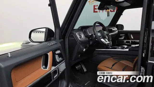 Mercedes-Benz G-Class 2019 — Photo 17/38