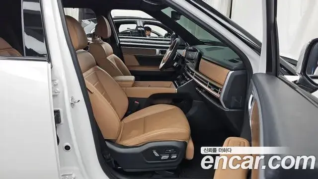 Hyundai Santa Fe 2023 — Фото 11/20