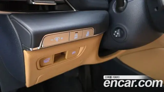 Genesis GV80 2021 — Photo 14/20