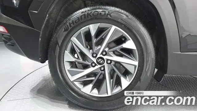 Hyundai The New Tucson 2022 — Фото 5/20