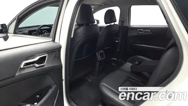 Kia Sportage 2021 — Фото 12/20