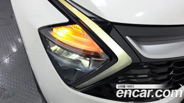 Kia Sportage 2021 — Şəkil 9/31