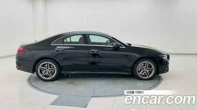 Mercedes-Benz CLA-Class 2025 — Фото 6/20