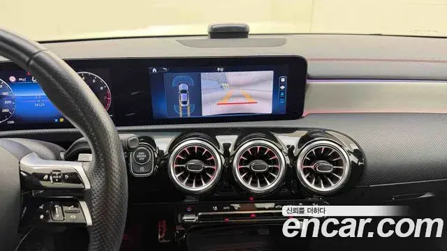 Mercedes-Benz CLA-Class 2025 — Фото 14/20