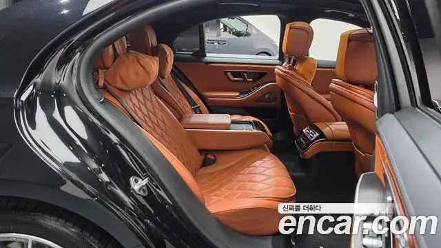 Mercedes-Benz S-Class 2022 — Фото 11/20