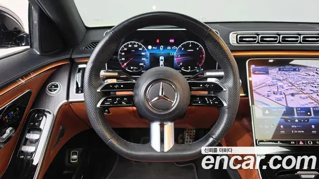 Mercedes-Benz S-Class 2022 — Фото 13/20