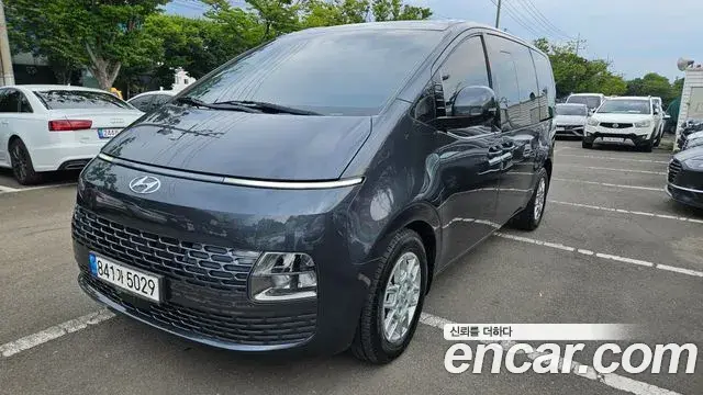 Hyundai Staria 2022 — Фото 4/20