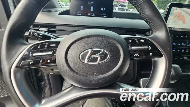 Hyundai Staria 2022 — Фото 8/20
