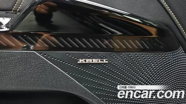 Kia K5 2023 — Photo 26/37