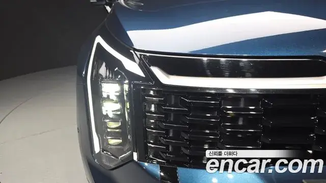 Kia Sportage 2025 — Şəkil 26/33