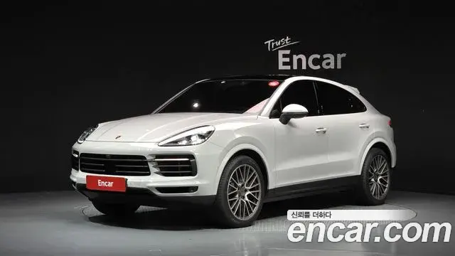 Porsche Cayenne 2022 — Фото 10/20