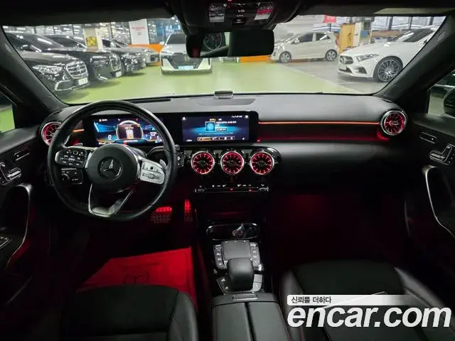 Mercedes-Benz A-Class 2021 — Фото 10/20