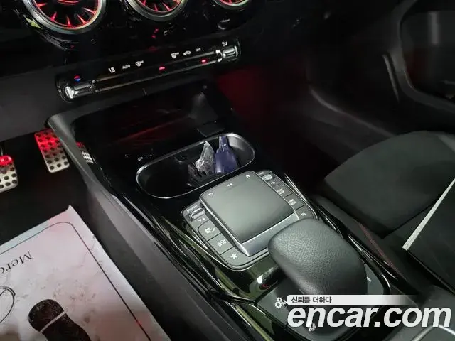 Mercedes-Benz A-Class 2021 — Фото 17/20
