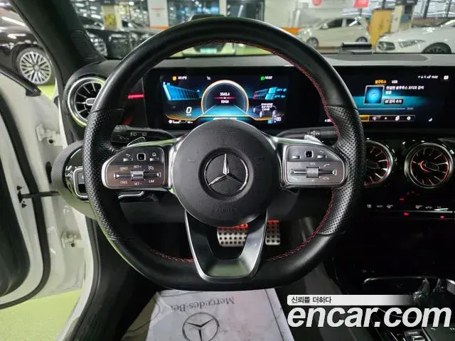 Mercedes-Benz A-Class 2021 — Фото 18/20