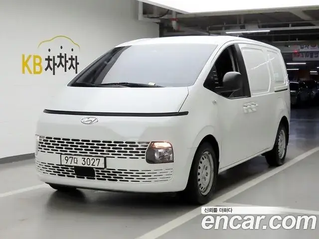 Hyundai Staria 2021 — ფოტო 18/18