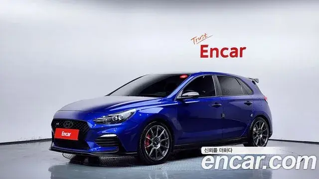 Hyundai i30 2019 — Фото 1/20