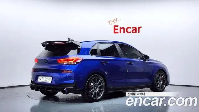 Hyundai i30 2019 — Фото 2/20