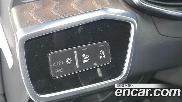 Audi A6 2021 — Фото 15/20