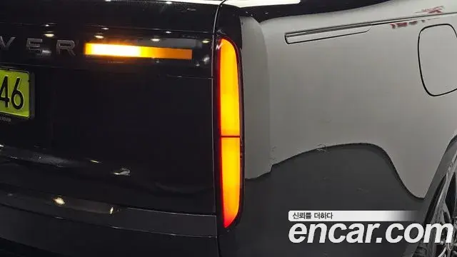 Land Rover Range Rover 2024 — Photo 15/47