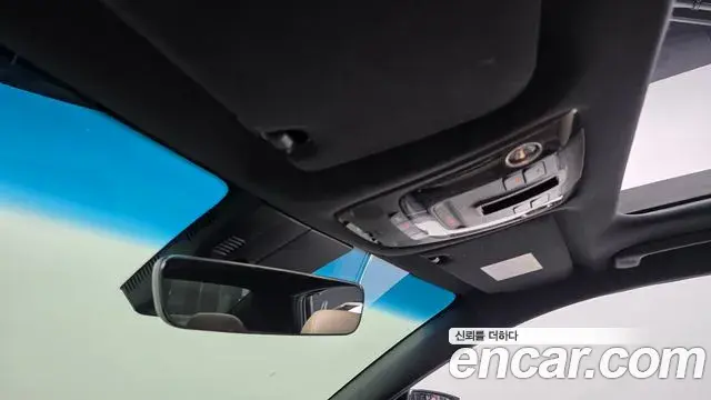 Kia K8 2021 — Photo 27/33