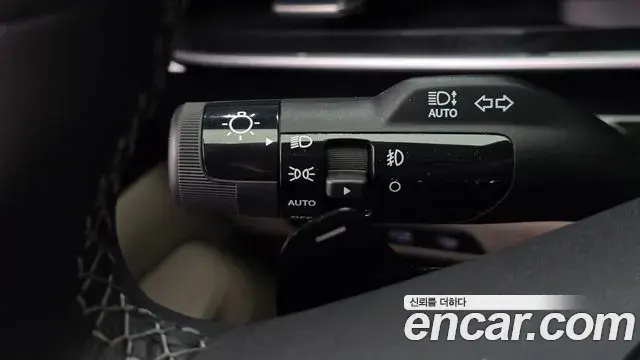 Kia Carnival 2025 — Photo 3/37